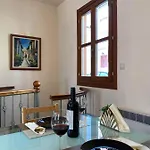 Delfi's Cozy Maisonette Apartment Delphi