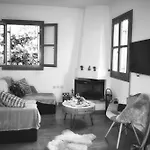 Delfi's Cozy Maisonette Delphi