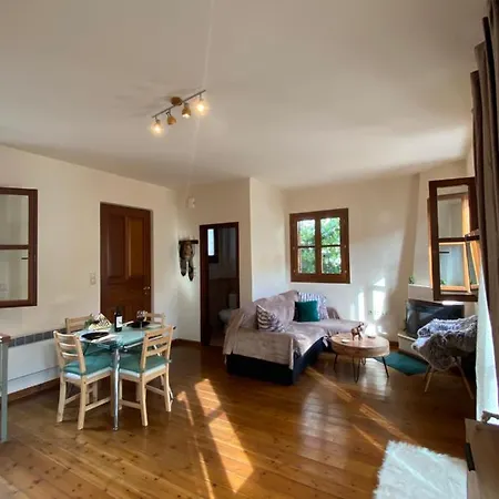 Appartement Delfi's Cozy Maisonette
