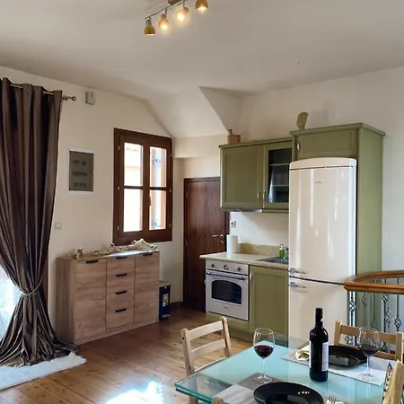 Lägenhet Delfi's Cozy Maisonette Delphi